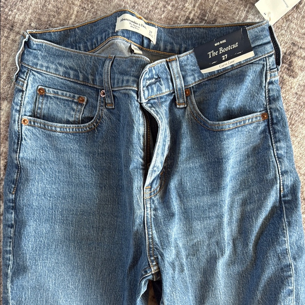 Women’s Abercrombie Jeans